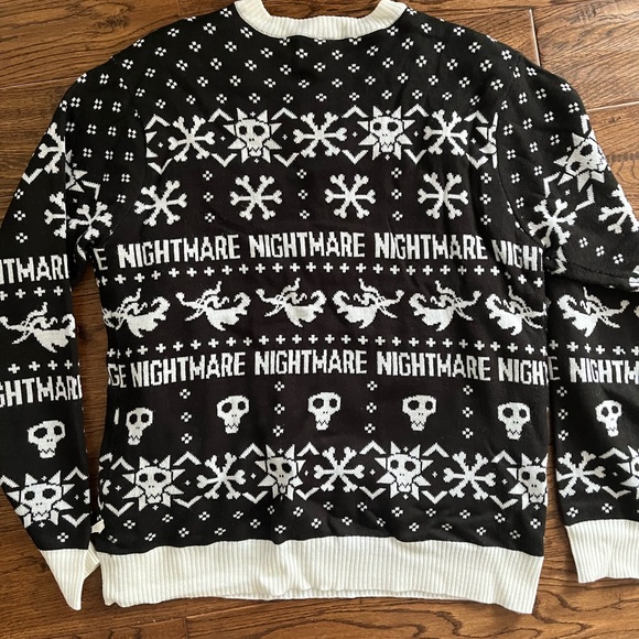 Lights Up! 💡 Nightmare Before Christmas Sweater - Picture 2 of 5